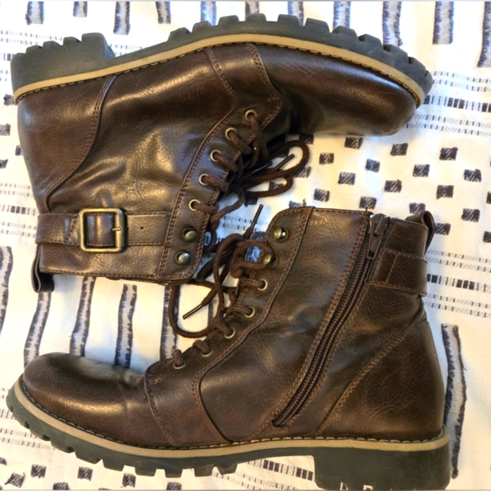 Brown Combat Boots With Zipper Closure And Buckle Accent